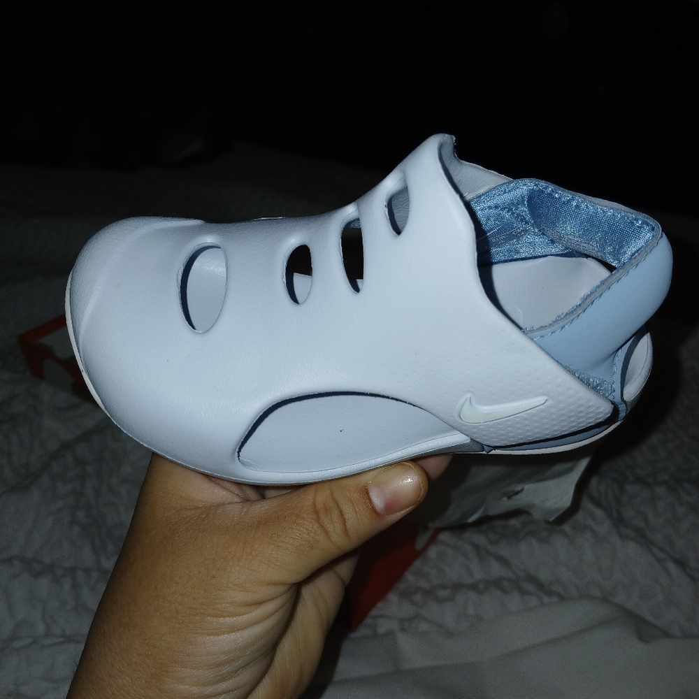 Youth Nike water shoes
